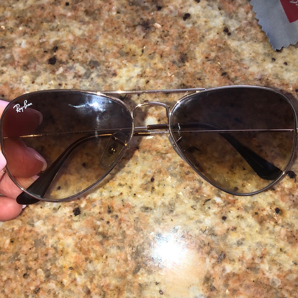 Rayban Aviators - Picture 4 of 6